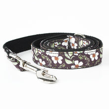 Load image into Gallery viewer, Chrysanthemum Dog Collar