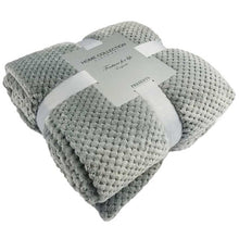 Load image into Gallery viewer, Super Soft Fleece Blanket for Pets